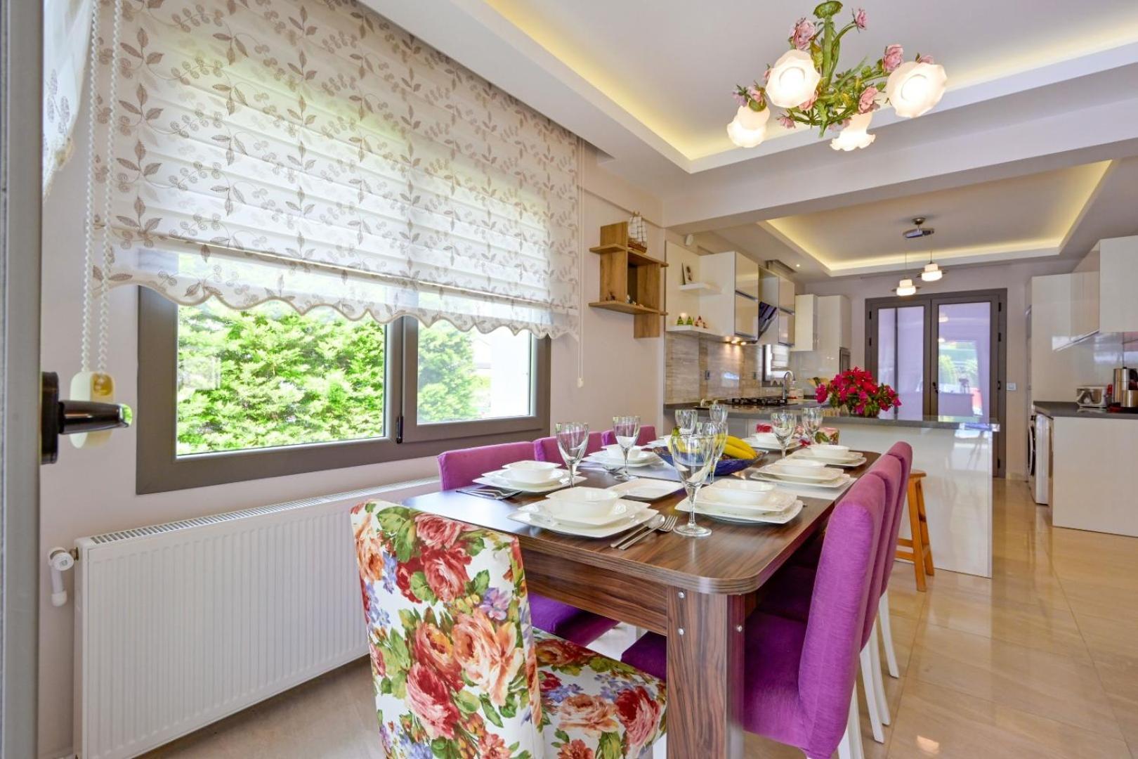 Lorenzo- 4 Bedroom Holiday Villa In Hisaronu 페티예 외부 사진