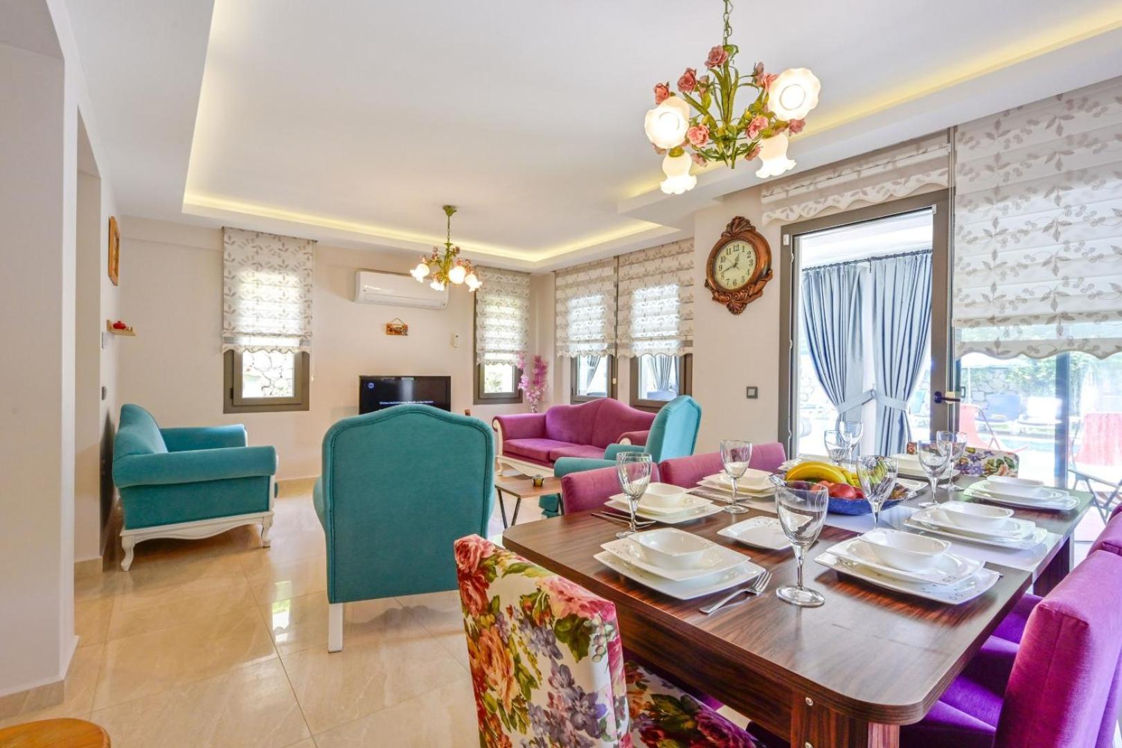 Lorenzo- 4 Bedroom Holiday Villa In Hisaronu 페티예 외부 사진