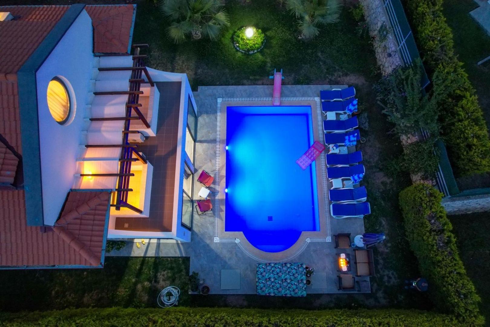 Lorenzo- 4 Bedroom Holiday Villa In Hisaronu 페티예 외부 사진