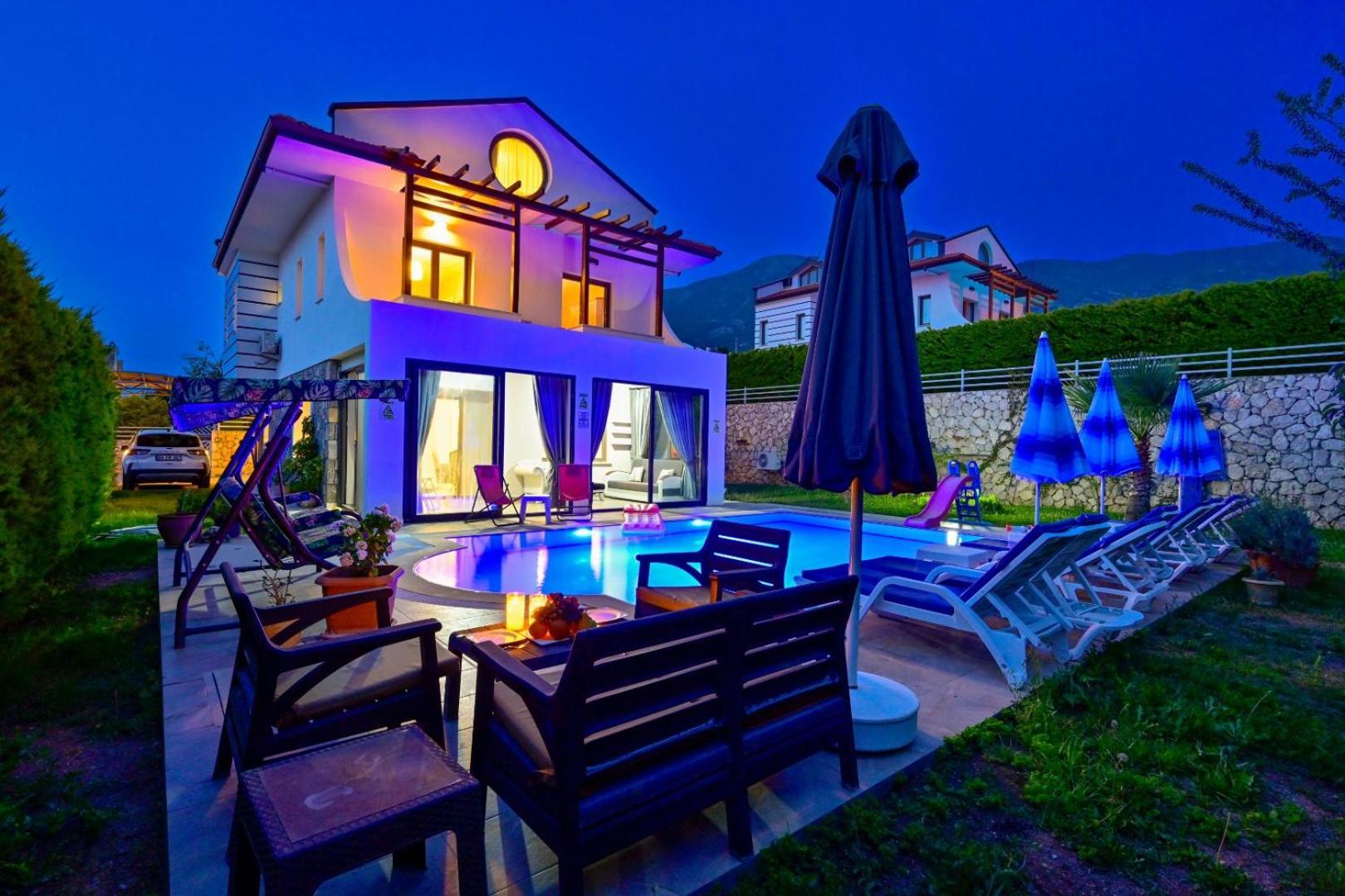 Lorenzo- 4 Bedroom Holiday Villa In Hisaronu 페티예 외부 사진