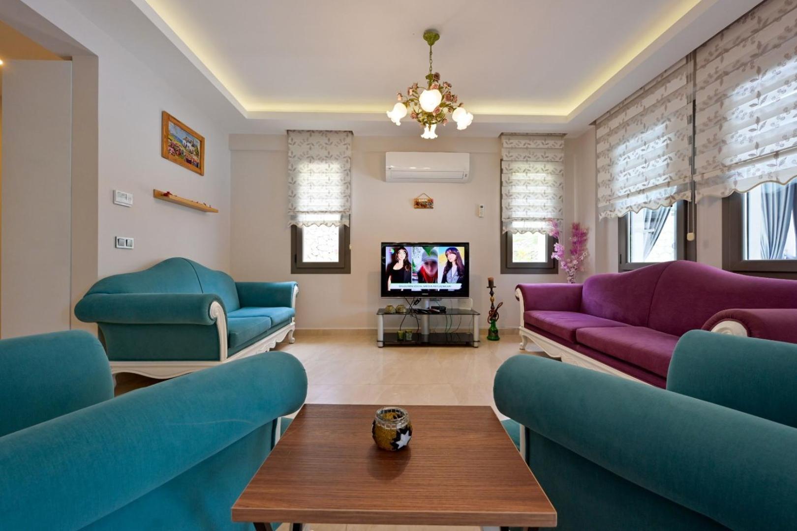 Lorenzo- 4 Bedroom Holiday Villa In Hisaronu 페티예 외부 사진